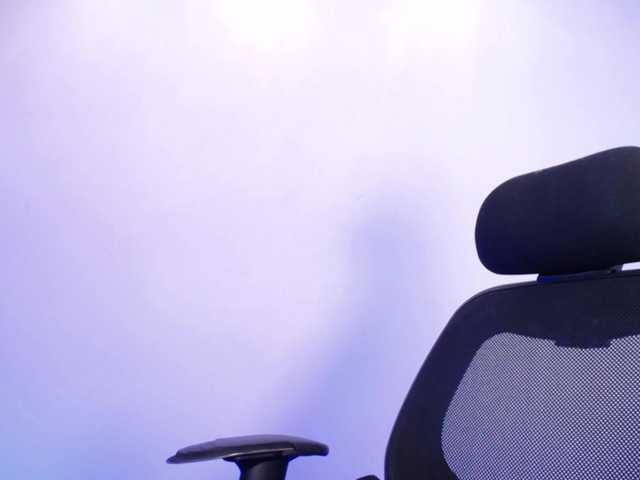 Sharlottessence live cam on BongaCams