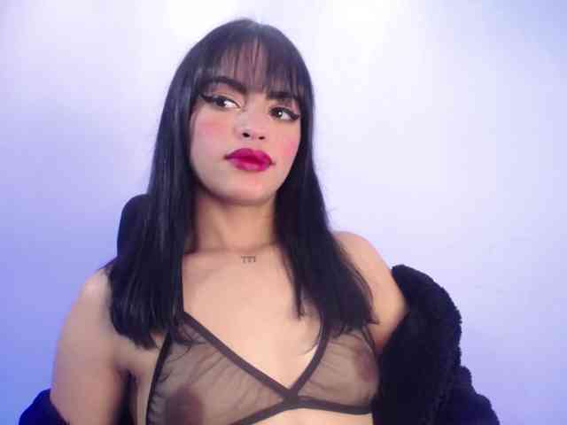 Sharlottessence webcam