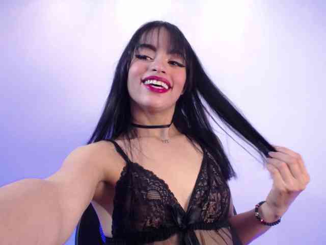 Sharlottessence