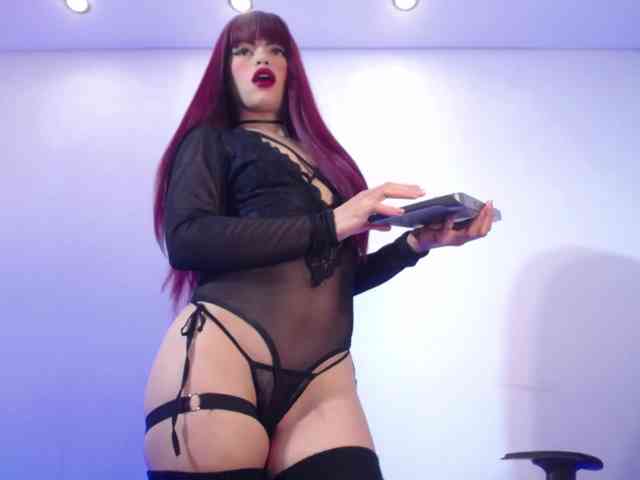 Sharlottessence webcam