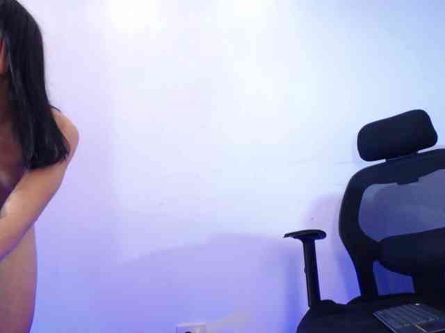 Sharlottessence