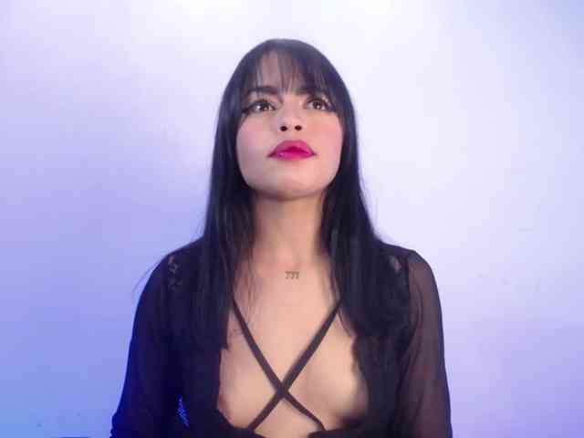 Sharlottessence