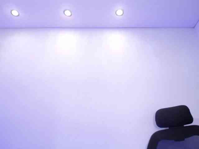 Sharlottessence webcam