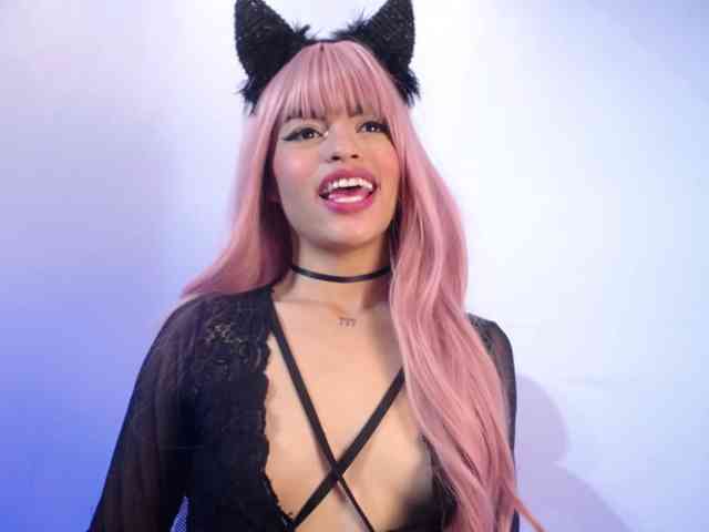 Sharlottessence
