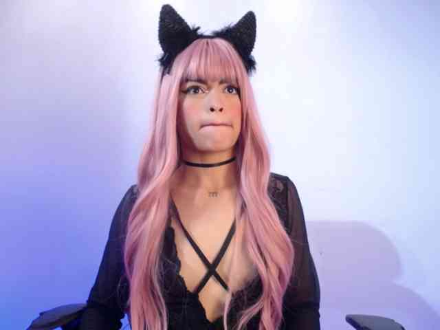 Sharlottessence