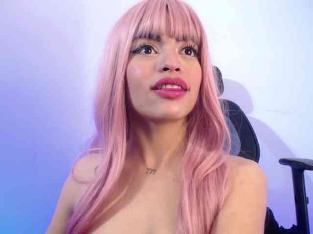 Sharlottessence