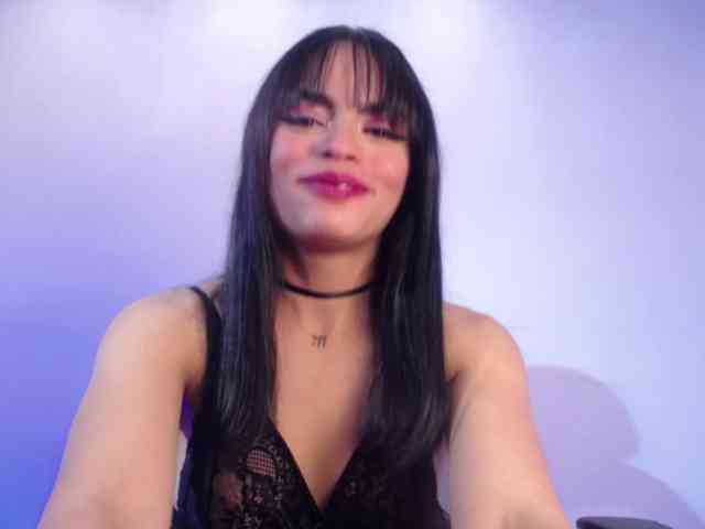 Sharlottessence webcam