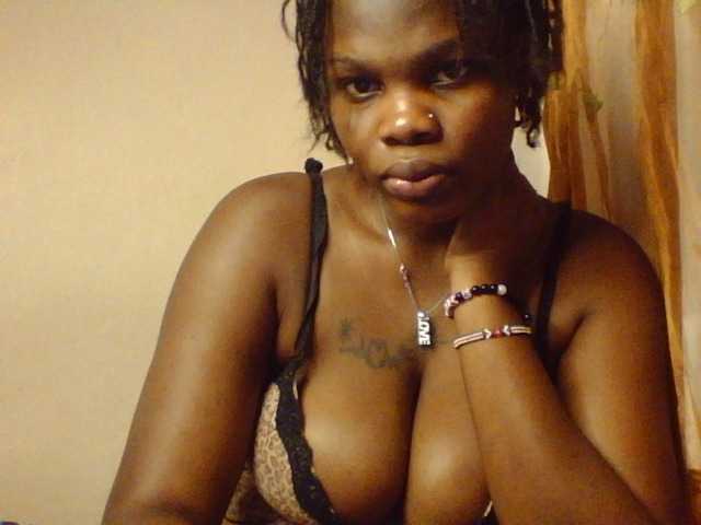 Claude254 live cam on BongaCams