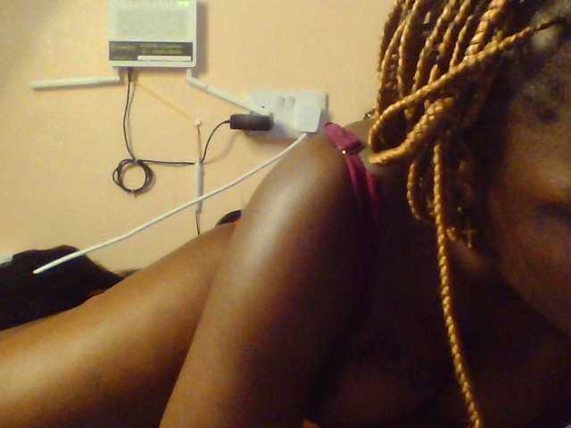 Claude254 — live female cam