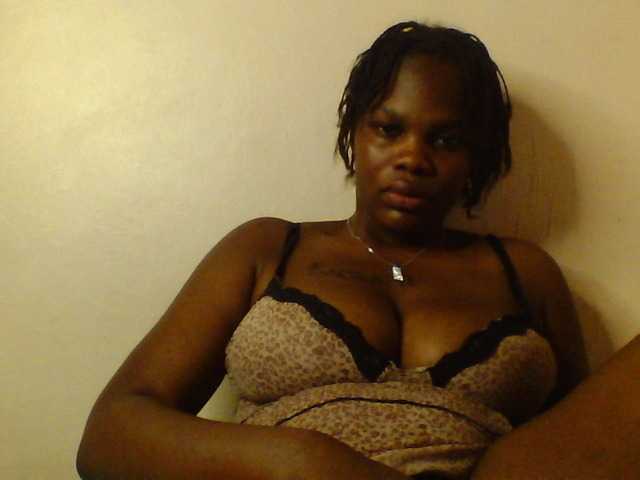Claude254, live now on BongaCams