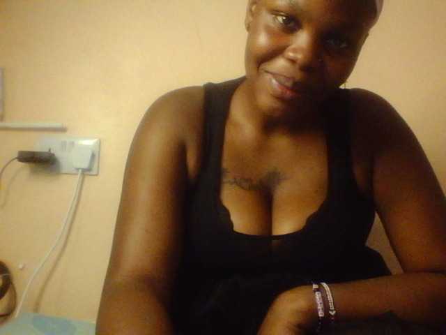 Claude254 webcam bongacams model stream image