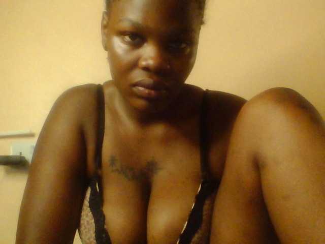 Claude254 webcam bongacams model stream image