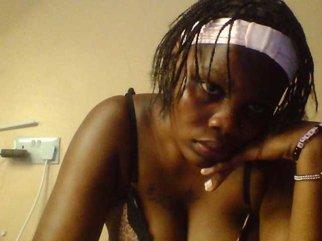 Claude254 webcam bongacams model stream image