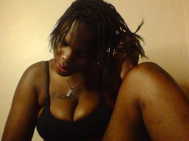 Claude254, live now on BongaCams