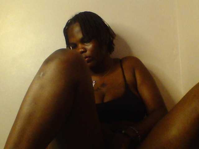 Claude254, live now on BongaCams