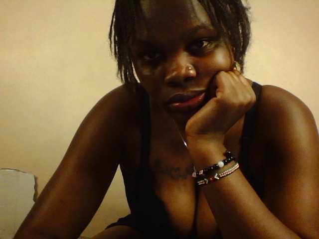 Claude254 webcam bongacams model stream image