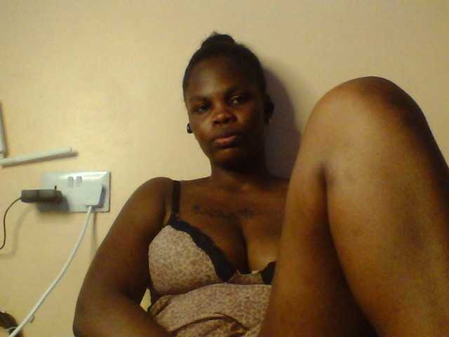 Claude254 webcam bongacams model stream image