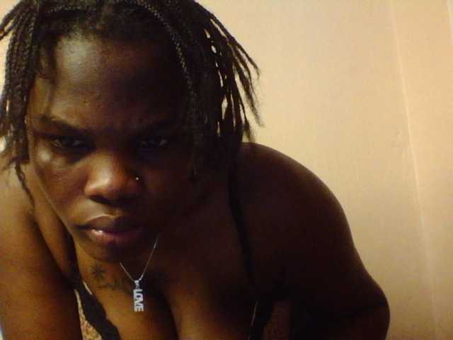 Claude254, en vivo ahora en BongaCams