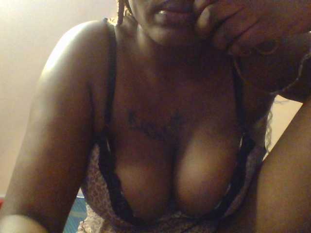 Claude254 — live female cam