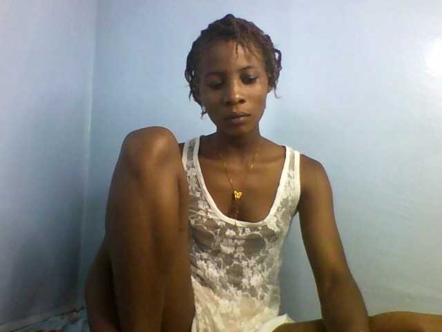 Karembo live cam on BongaCams