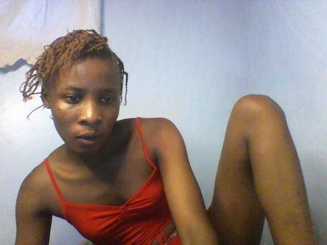 Karembo live cam on BongaCams
