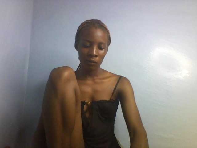 Karembo live cam on BongaCams