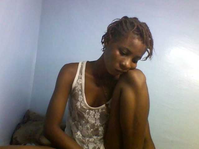 Karembo live cam on BongaCams
