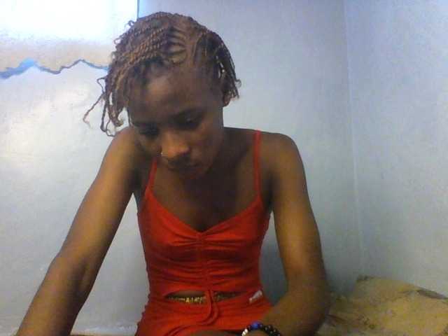 Karembo live cam on BongaCams