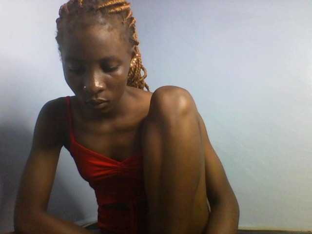 Karembo live cam on BongaCams