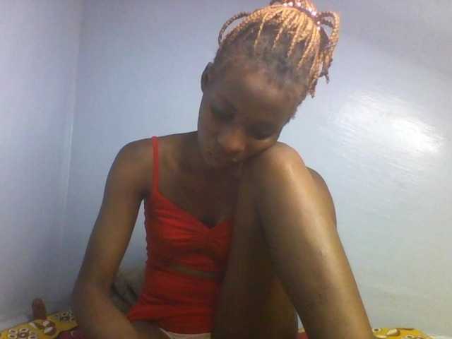 Karembo live cam on BongaCams