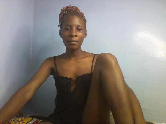 Karembo live cam on BongaCams