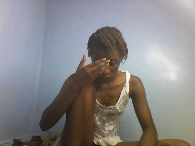 Karembo live cam on BongaCams