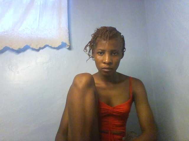 Karembo live cam on BongaCams