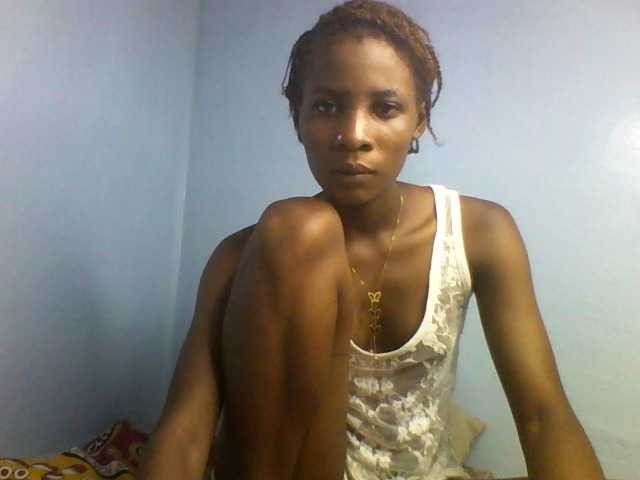 Karembo live cam on BongaCams