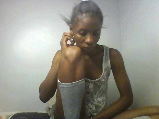 Karembo live cam on BongaCams