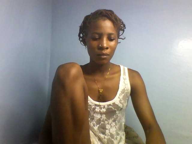 Karembo live cam on BongaCams