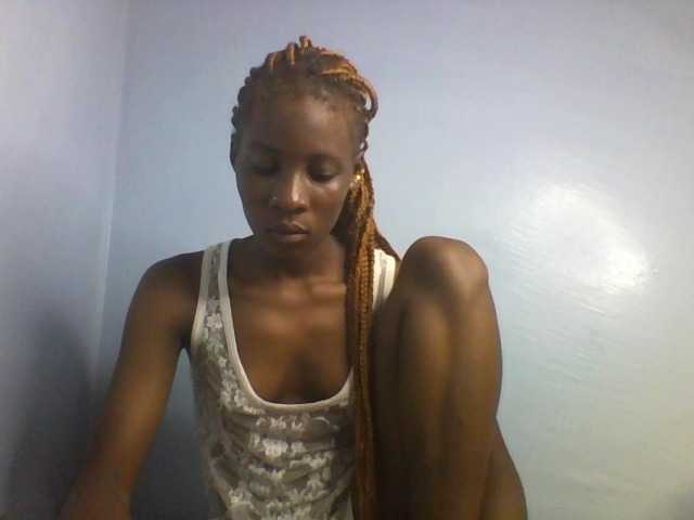 Karembo live cam on BongaCams