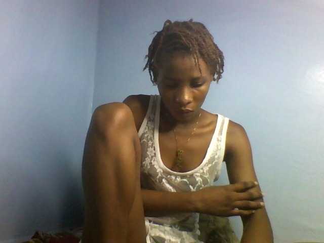 Karembo live cam on BongaCams