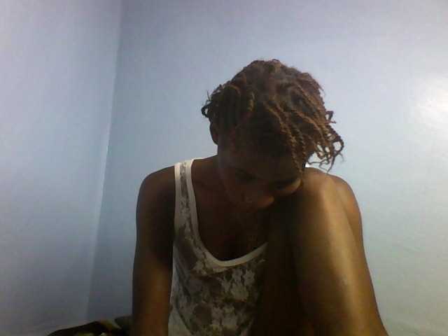 Karembo live cam on BongaCams
