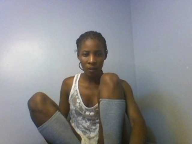 Karembo live cam on BongaCams
