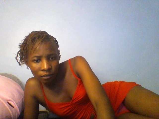 Karembo live cam on BongaCams