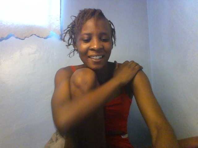 Karembo live cam on BongaCams