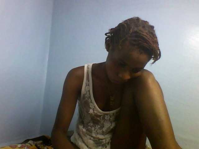 Karembo live cam on BongaCams