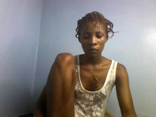 Karembo live cam on BongaCams