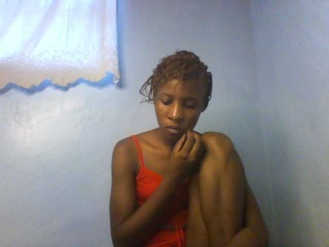 Karembo live cam on BongaCams