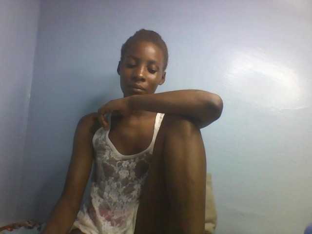 Karembo live cam on BongaCams