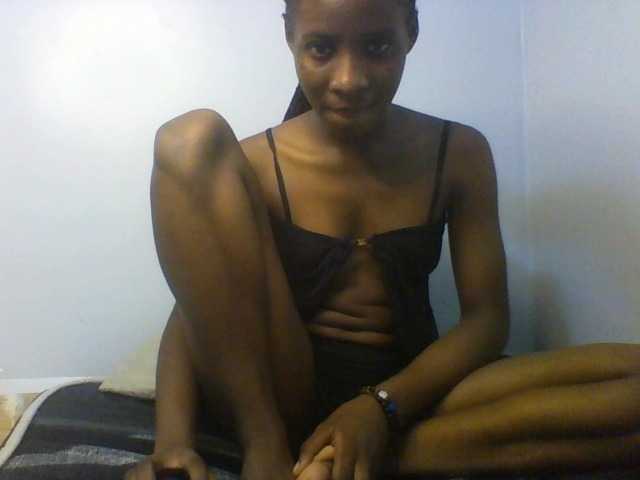 Karembo live cam on BongaCams