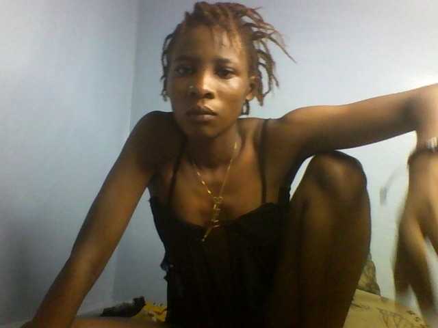 Karembo live cam on BongaCams