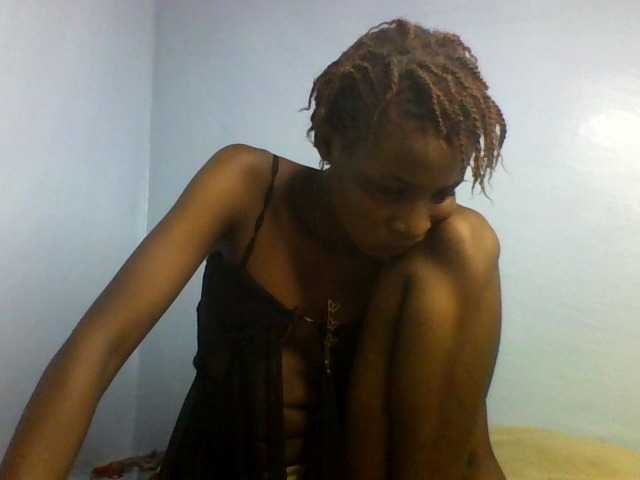 Karembo live cam on BongaCams