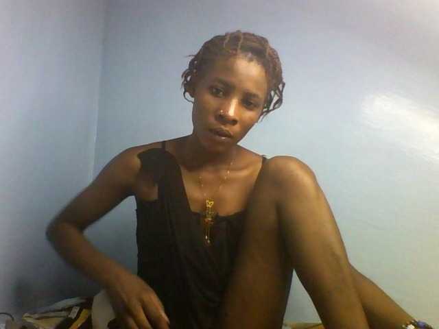Karembo live cam on BongaCams